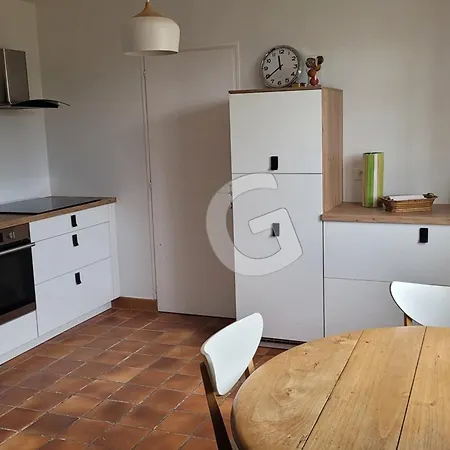 Holiday home Maison Familiale Proche Avec Jardin Et Parking A - Fr-1-357-32